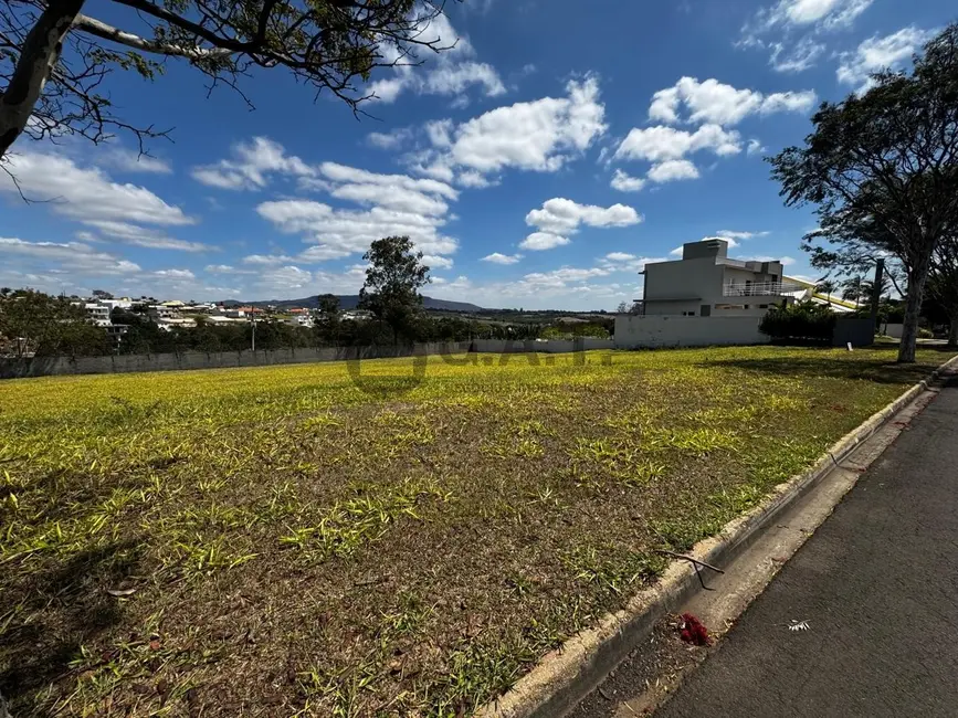 Foto 2 de Terreno / Lote à venda, 1000m2 em Aracoiaba Da Serra - SP