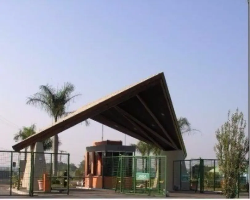 Foto 3 de Terreno / Lote à venda, 1000m2 em Aracoiaba Da Serra - SP