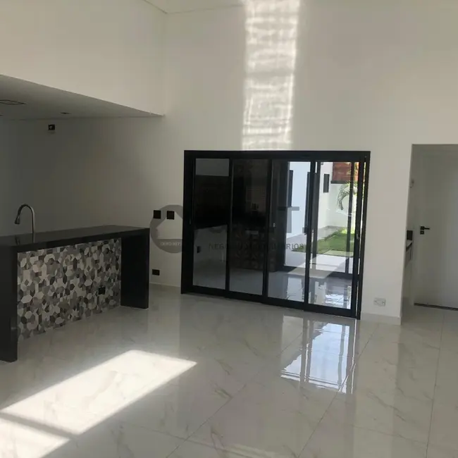 Casa de Condomínio com 3 quartos à venda, 160m2 em Sorocaba - SP - imagem 6 Foto 6 de Casa de Condomínio com 3 quartos à venda, 160m2 em Sorocaba - SP