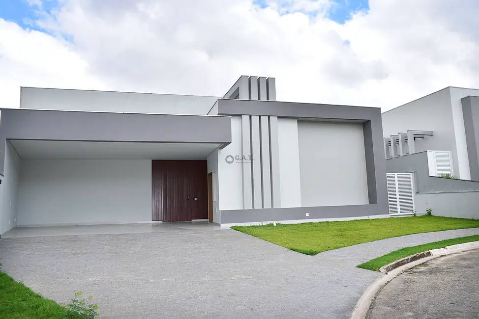 Foto 1 de Casa de Condomínio com 3 quartos à venda, 220m2 em Jardim Portugal, Sorocaba - SP