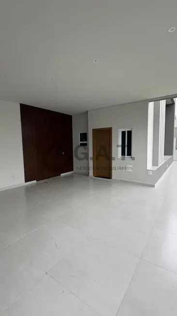 Foto 3 de Casa de Condomínio com 3 quartos à venda, 220m2 em Jardim Portugal, Sorocaba - SP
