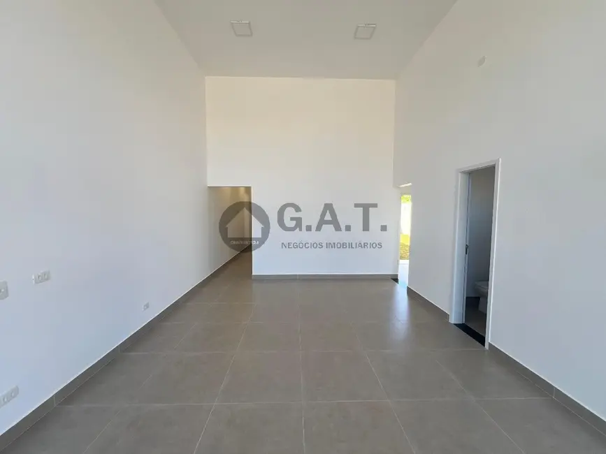 Casa de Condomínio com 3 quartos à venda, 128m2 em Aracoiaba Da Serra - SP - imagem 5 Foto 5 de Casa de Condomínio com 3 quartos à venda, 128m2 em Aracoiaba Da Serra - SP