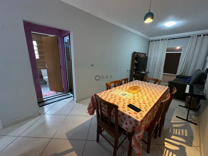 Foto 3 de Casa com 2 quartos à venda, 69m2 em Parque Vitória Régia, Sorocaba - SP