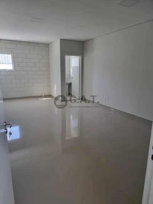 Foto 1 de Sala Comercial para alugar, 35m2 em Vila Lucy, Sorocaba - SP