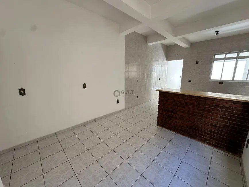 Foto 7 de Casa com 3 quartos para alugar, 201m2 em Jardim Santa Cecília, Sorocaba - SP