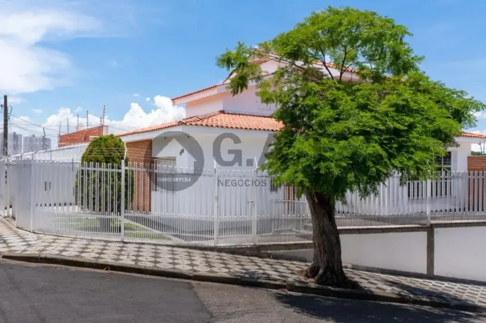 Foto 1 de Casa com 5 quartos à venda, 400m2 em Vila Progresso, Sorocaba - SP
