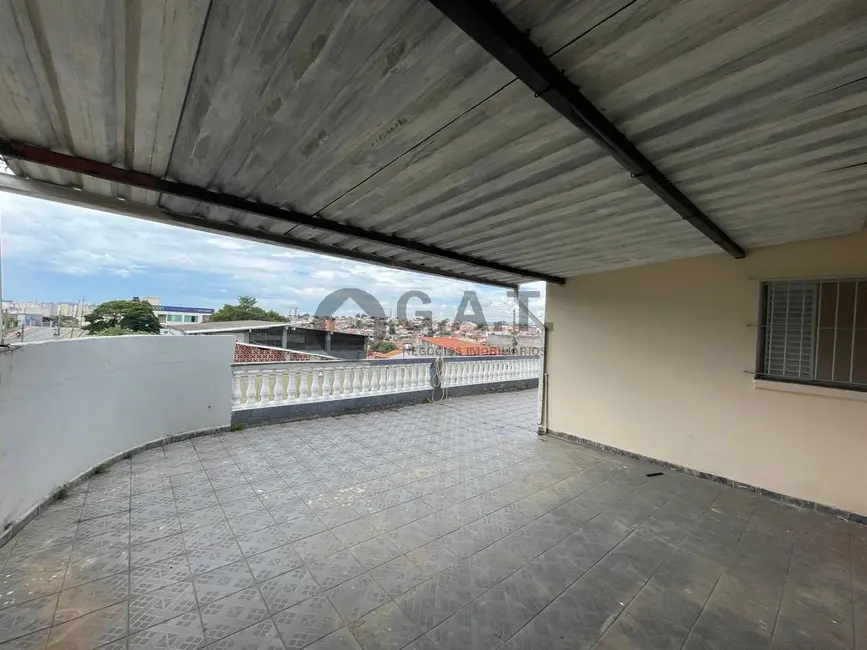 Foto 2 de Casa com 4 quartos para alugar, 280m2 em Jardim Sorocabano, Sorocaba - SP