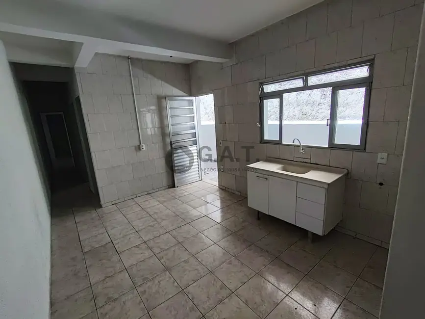 Foto 1 de Casa com 2 quartos à venda, 100m2 em Jardim Pacaembu, Sorocaba - SP