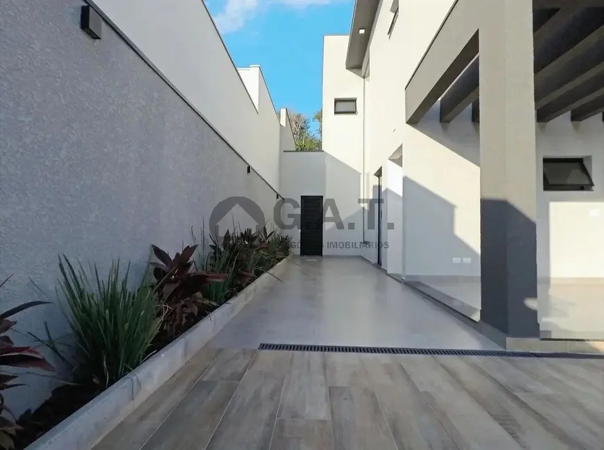 Foto 4 de Casa de Condomínio com 3 quartos à venda, 180m2 em Cajuru do Sul, Sorocaba - SP