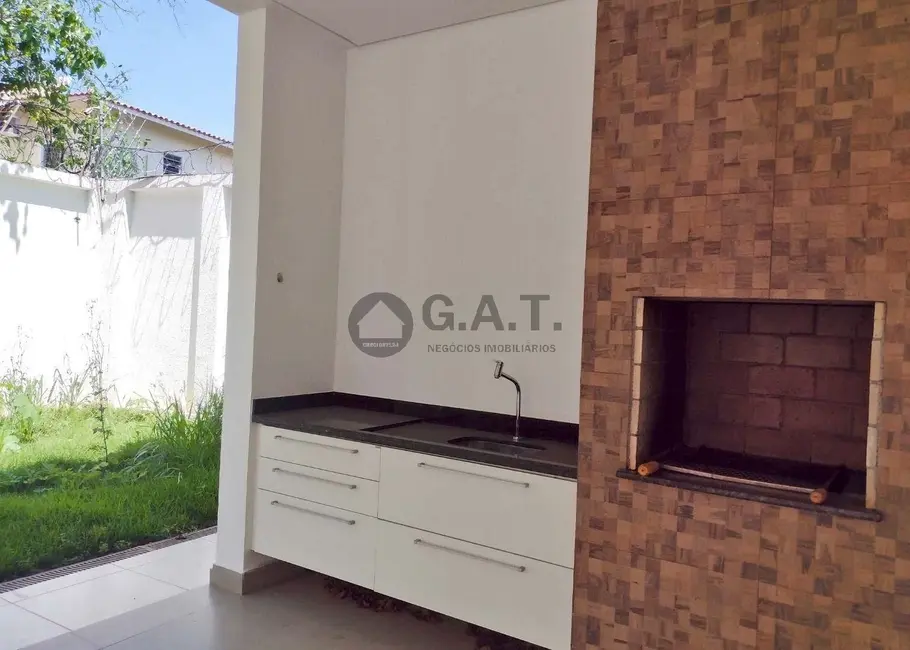 Foto 9 de Casa de Condomínio com 4 quartos para alugar, 320m2 em Jardim Residencial Mont Blanc, Sorocaba - SP