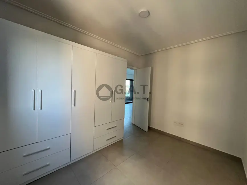Foto 9 de Apartamento com 2 quartos para alugar, 78m2 em Jardim Portal da Colina, Sorocaba - SP