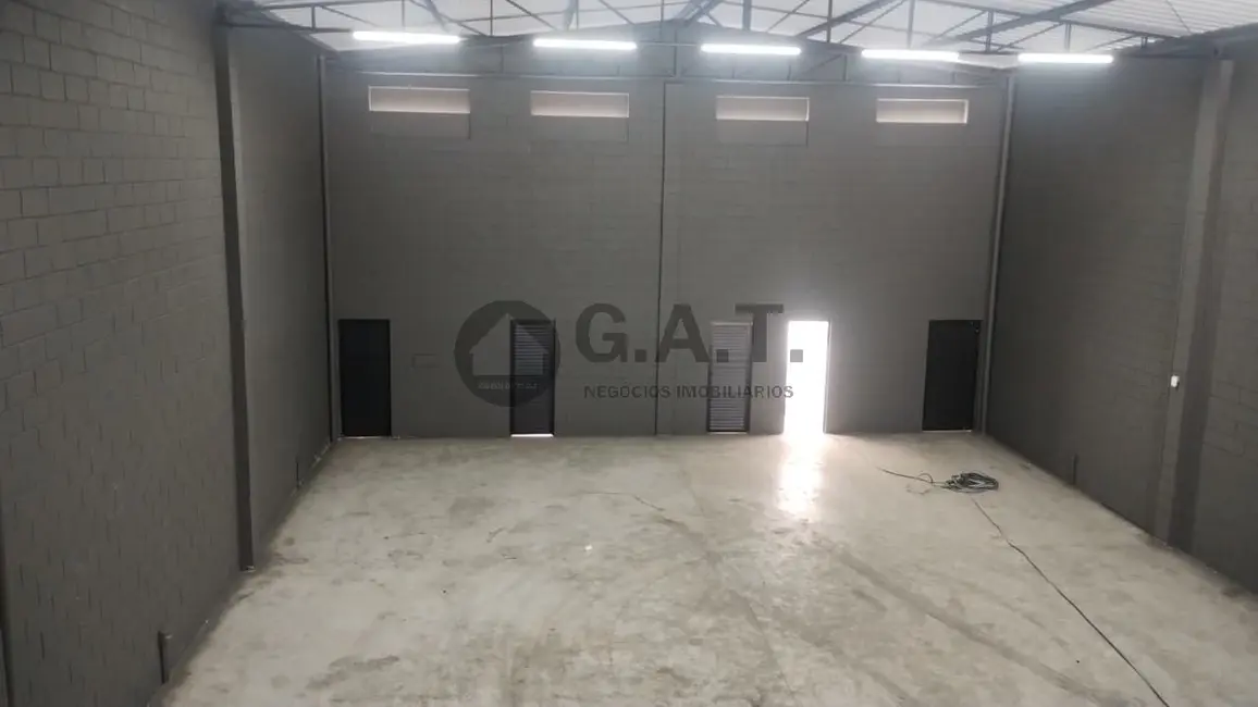 Foto 6 de Armazém / Galpão para alugar, 320m2 em Jardim do Paço, Sorocaba - SP