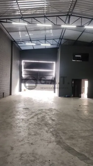 Foto 4 de Armazém / Galpão para alugar, 320m2 em Jardim do Paço, Sorocaba - SP