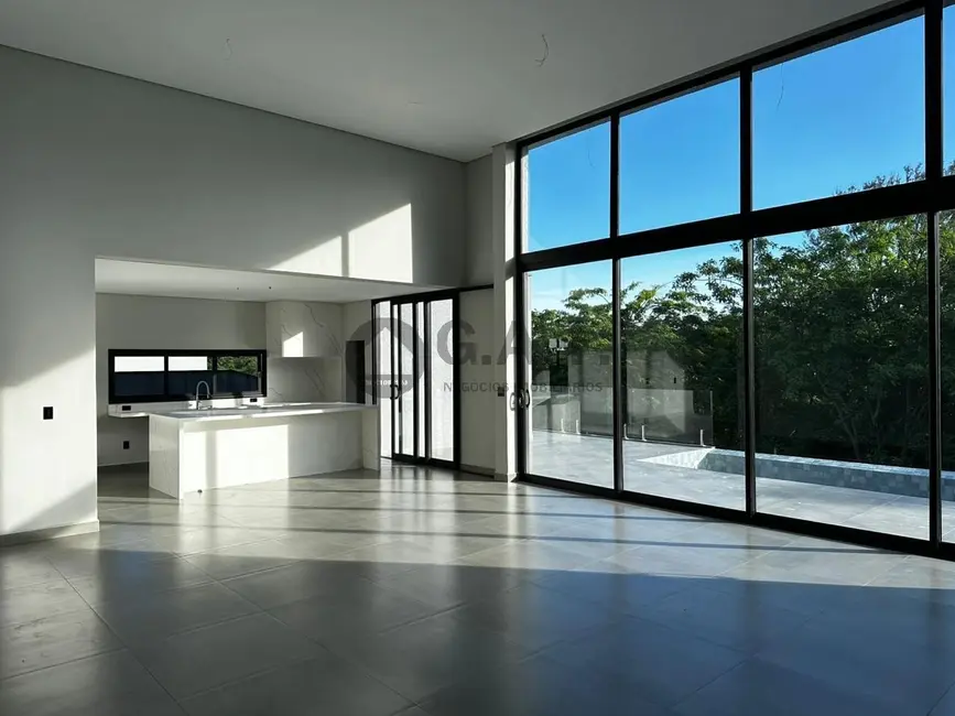 Casa de Condomínio com 3 quartos à venda, 360m2 em Votorantim - SP - imagem 3 Foto 3 de Casa de Condomínio com 3 quartos à venda, 360m2 em Votorantim - SP