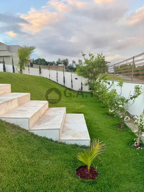 Casa de Condomínio com 4 quartos à venda, 307m2 em Aracoiaba Da Serra - SP - imagem 3 Foto 3 de Casa de Condomínio com 4 quartos à venda, 307m2 em Aracoiaba Da Serra - SP