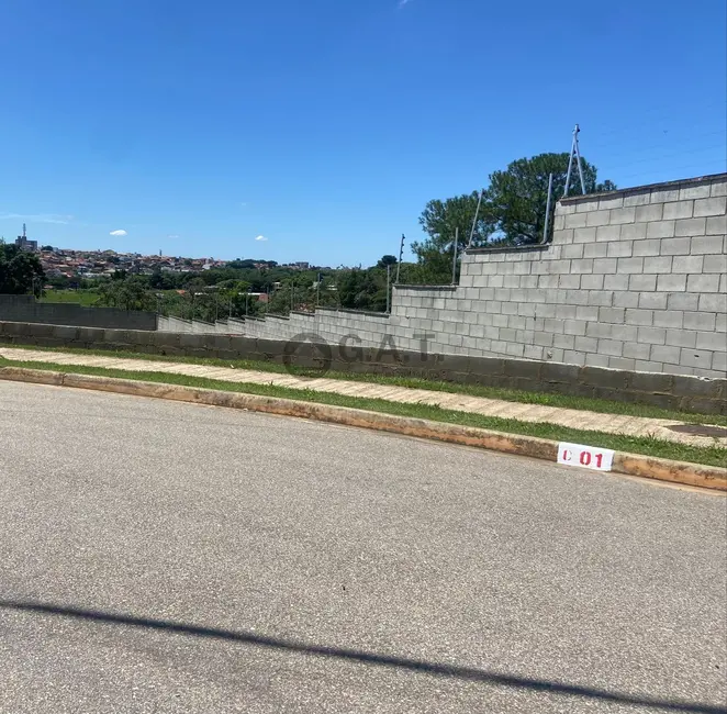 Foto 2 de Terreno / Lote à venda, 357m2 em Sorocaba - SP