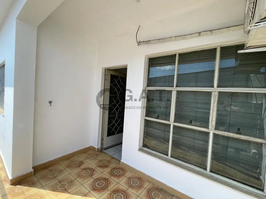Foto 2 de Casa com 3 quartos para alugar, 120m2 em Jardim Maria Antônia Prado, Sorocaba - SP