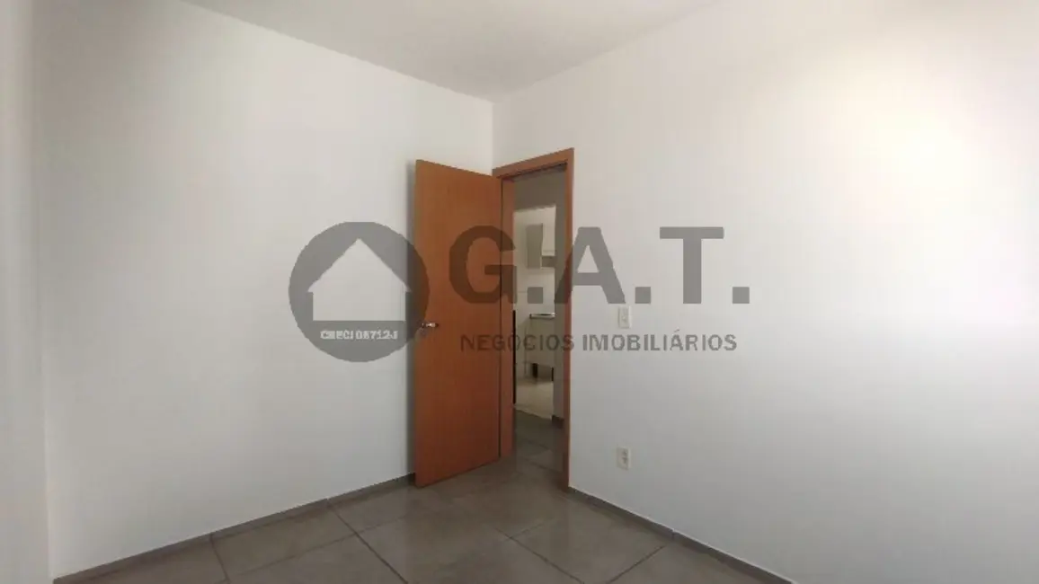 Foto 9 de Apartamento com 2 quartos para alugar, 55m2 em Jardim São Carlos, Sorocaba - SP