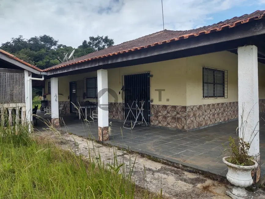 Foto 4 de Sítio / Rancho com 4 quartos à venda, 150m2 em Capela Do Alto - SP