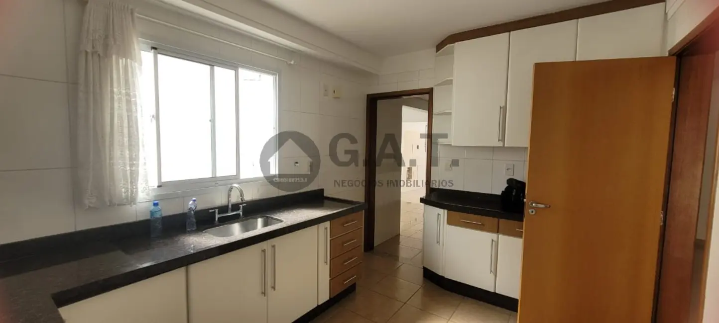 Foto 9 de Casa de Condomínio com 3 quartos para alugar, 216m2 em Jardim Eltonville, Sorocaba - SP