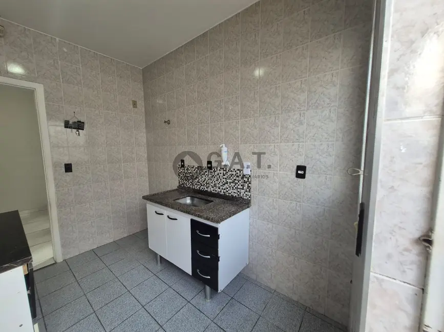 Foto 9 de Casa com 2 quartos para alugar, 82m2 em Jardim Santa Bárbara, Sorocaba - SP