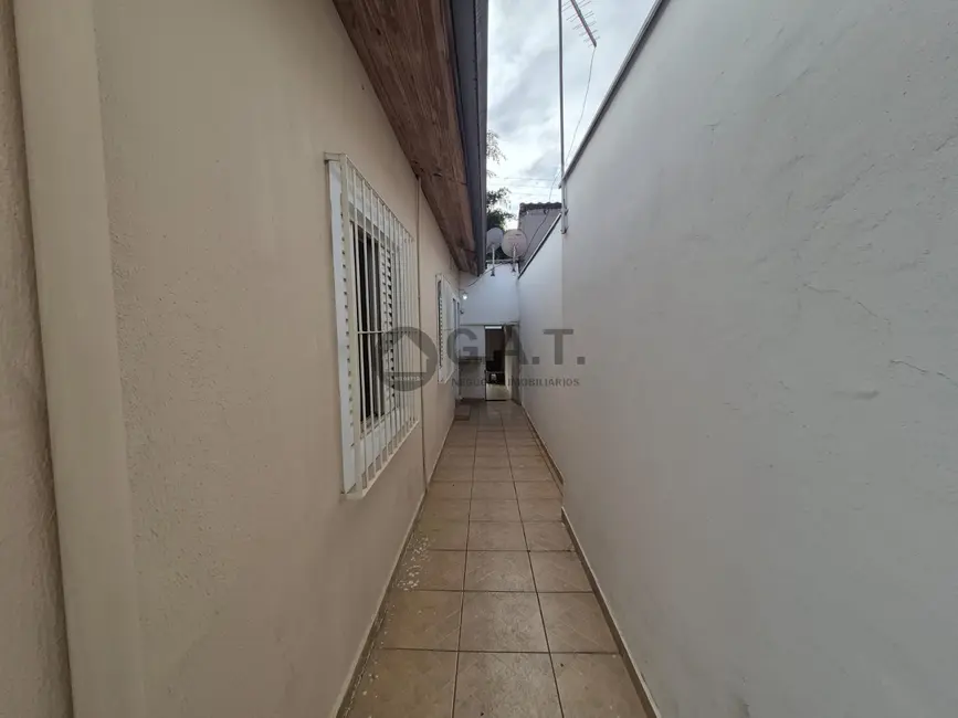 Foto 6 de Casa com 2 quartos para alugar, 82m2 em Jardim Santa Bárbara, Sorocaba - SP