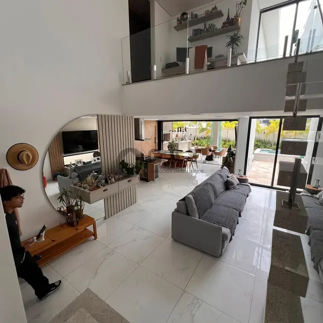 Foto 5 de Casa de Condomínio com 3 quartos para alugar, 310m2 em Votorantim - SP