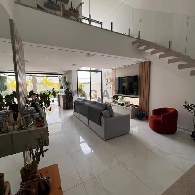 Foto 9 de Casa de Condomínio com 3 quartos para alugar, 310m2 em Votorantim - SP