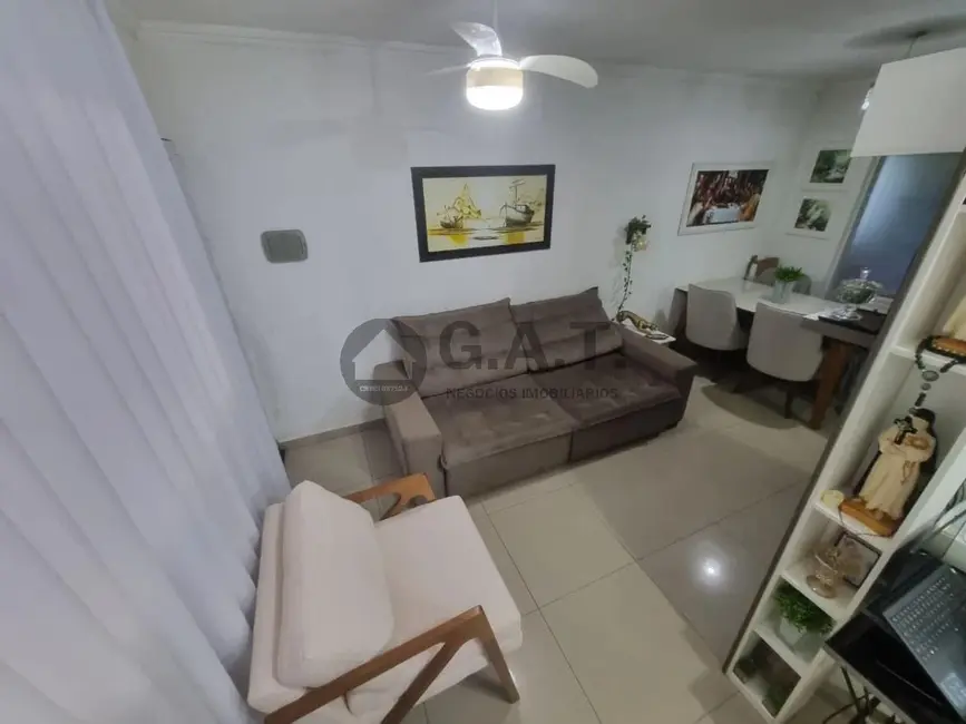 Foto 2 de Casa de Condomínio com 2 quartos à venda, 60m2 em Éden, Sorocaba - SP