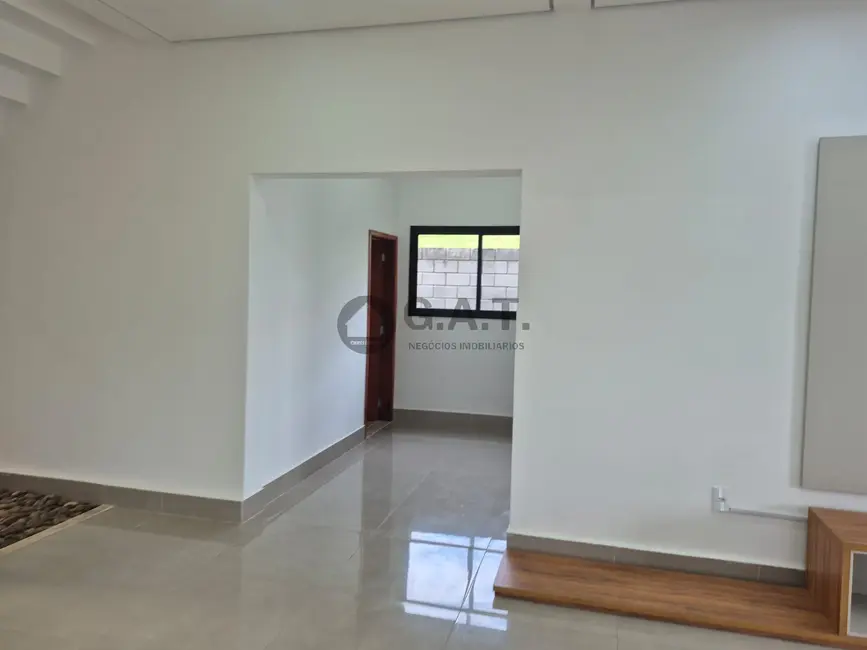 Foto 7 de Casa com 4 quartos para alugar, 450m2 em Aracoiaba Da Serra - SP