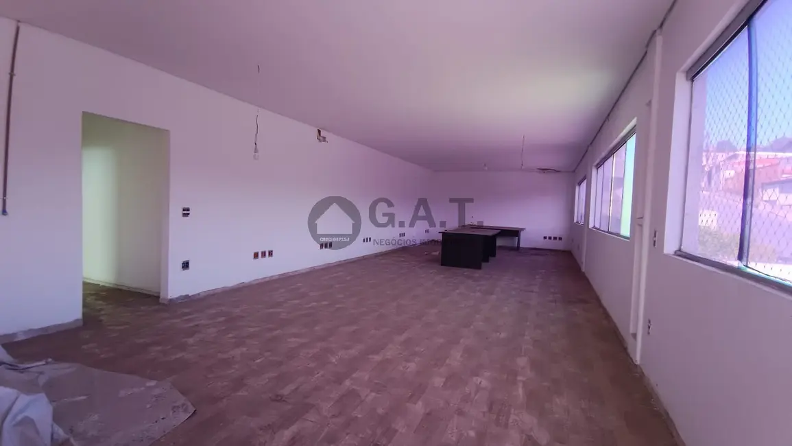 Foto 8 de Armazém / Galpão para alugar, 536m2 em Vila Santana, Sorocaba - SP