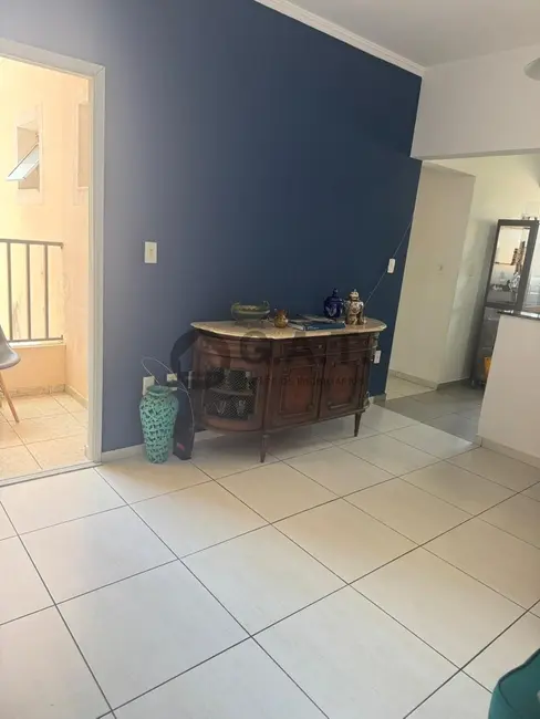 Foto 2 de Apartamento com 3 quartos à venda, 79m2 em Jardim Guadalajara, Sorocaba - SP