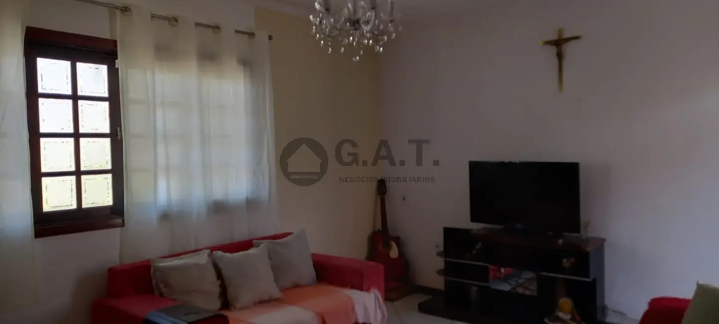 Foto 2 de Casa com 2 quartos à venda, 142m2 em Conjunto Habitacional Júlio de Mesquita Filho, Sorocaba - SP