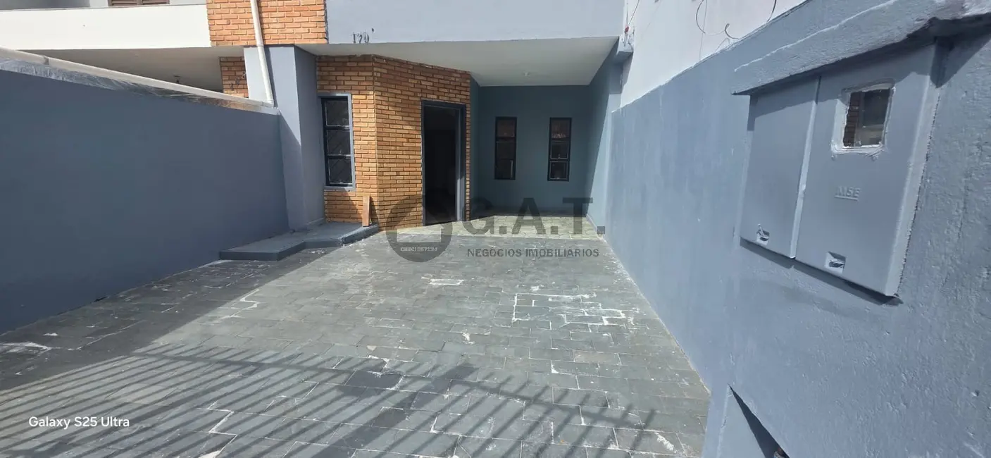 Foto 2 de Casa com 3 quartos para alugar, 120m2 em Vila Esperança, Sorocaba - SP