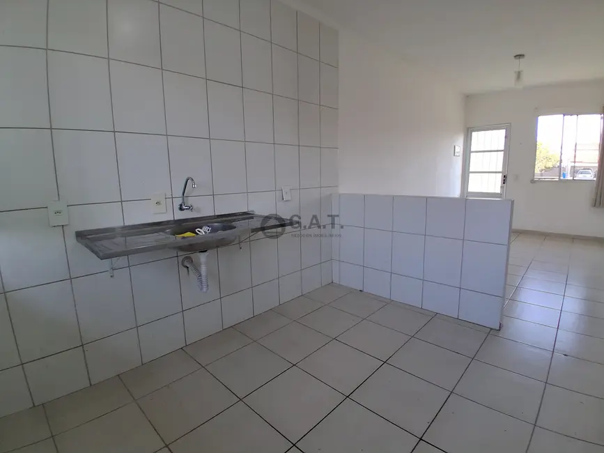 Foto 7 de Casa de Condomínio com 2 quartos para alugar, 51m2 em Parque Vitória Régia, Sorocaba - SP
