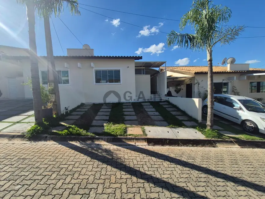Foto 3 de Casa de Condomínio com 3 quartos para alugar, 70m2 em Wanel Ville, Sorocaba - SP