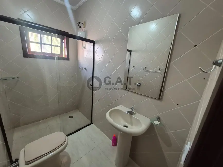 Foto 4 de Casa de Condomínio com 3 quartos para alugar, 280m2 em Granja Olga II, Sorocaba - SP