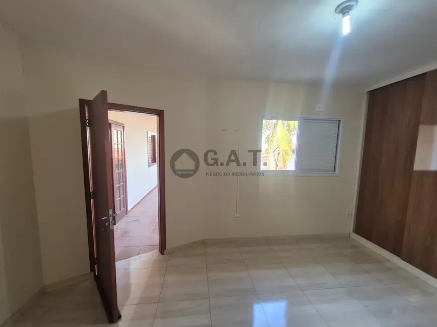 Foto 6 de Casa de Condomínio com 3 quartos para alugar, 280m2 em Granja Olga II, Sorocaba - SP