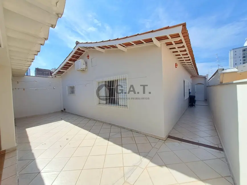 Foto 8 de Casa com 3 quartos para alugar, 205m2 em Vila Trujillo, Sorocaba - SP