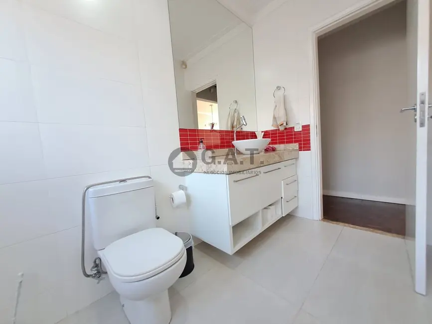 Foto 9 de Casa com 3 quartos para alugar, 205m2 em Vila Trujillo, Sorocaba - SP