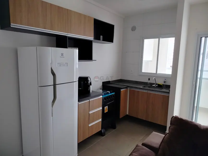 Foto 4 de Apartamento com 2 quartos para alugar, 53m2 em Sorocaba - SP
