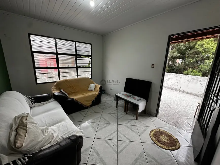Foto 3 de Casa com 3 quartos para alugar, 180m2 em Jardim Maria Antônia Prado, Sorocaba - SP