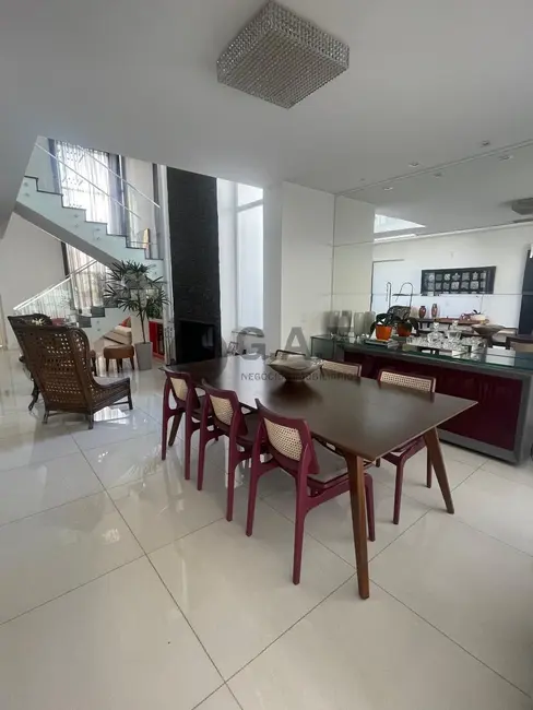 Foto 4 de Casa de Condomínio com 3 quartos para alugar, 351m2 em Jardim Residencial Mont Blanc, Sorocaba - SP