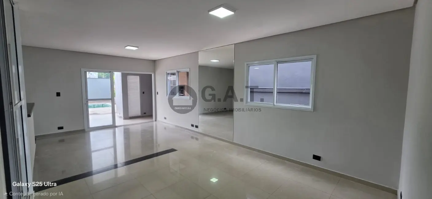 Foto 8 de Casa de Condomínio com 4 quartos para alugar, 340m2 em Vila Haro, Sorocaba - SP