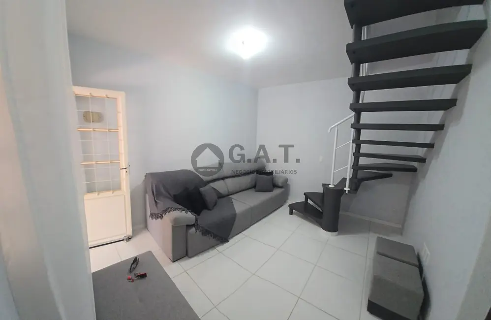 Foto 3 de Casa com 2 quartos para alugar, 69m2 em Jardim Bandeirantes, Sorocaba - SP