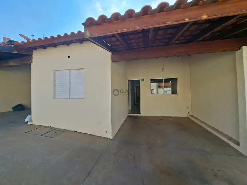Foto 1 de Casa de Condomínio com 2 quartos para alugar, 60m2 em Recreio dos Sorocabanos, Sorocaba - SP