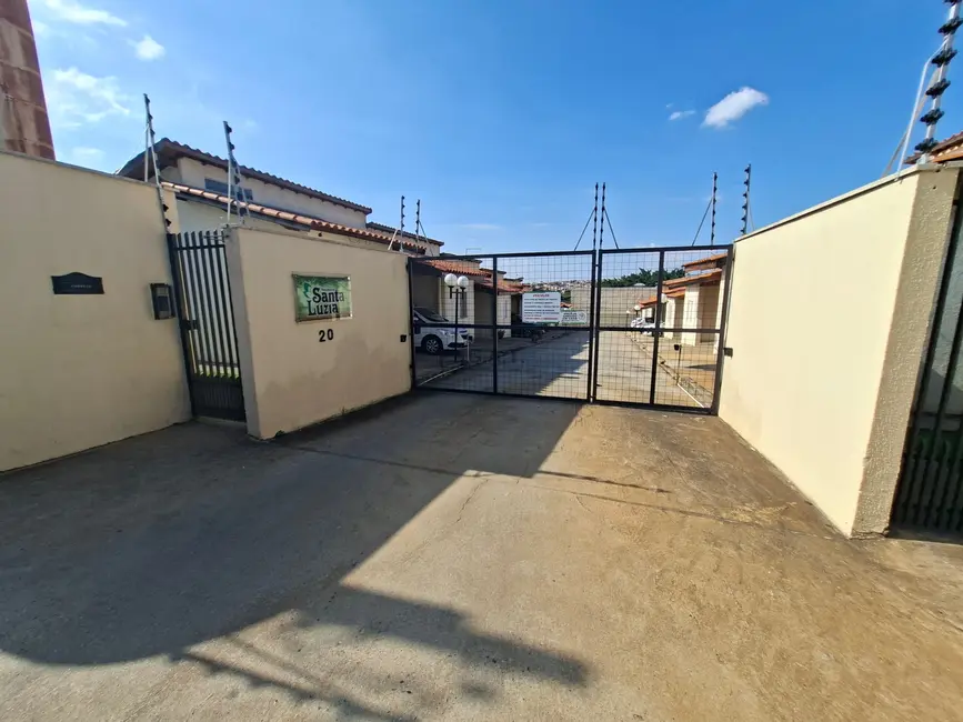 Foto 3 de Casa de Condomínio com 2 quartos para alugar, 60m2 em Recreio dos Sorocabanos, Sorocaba - SP