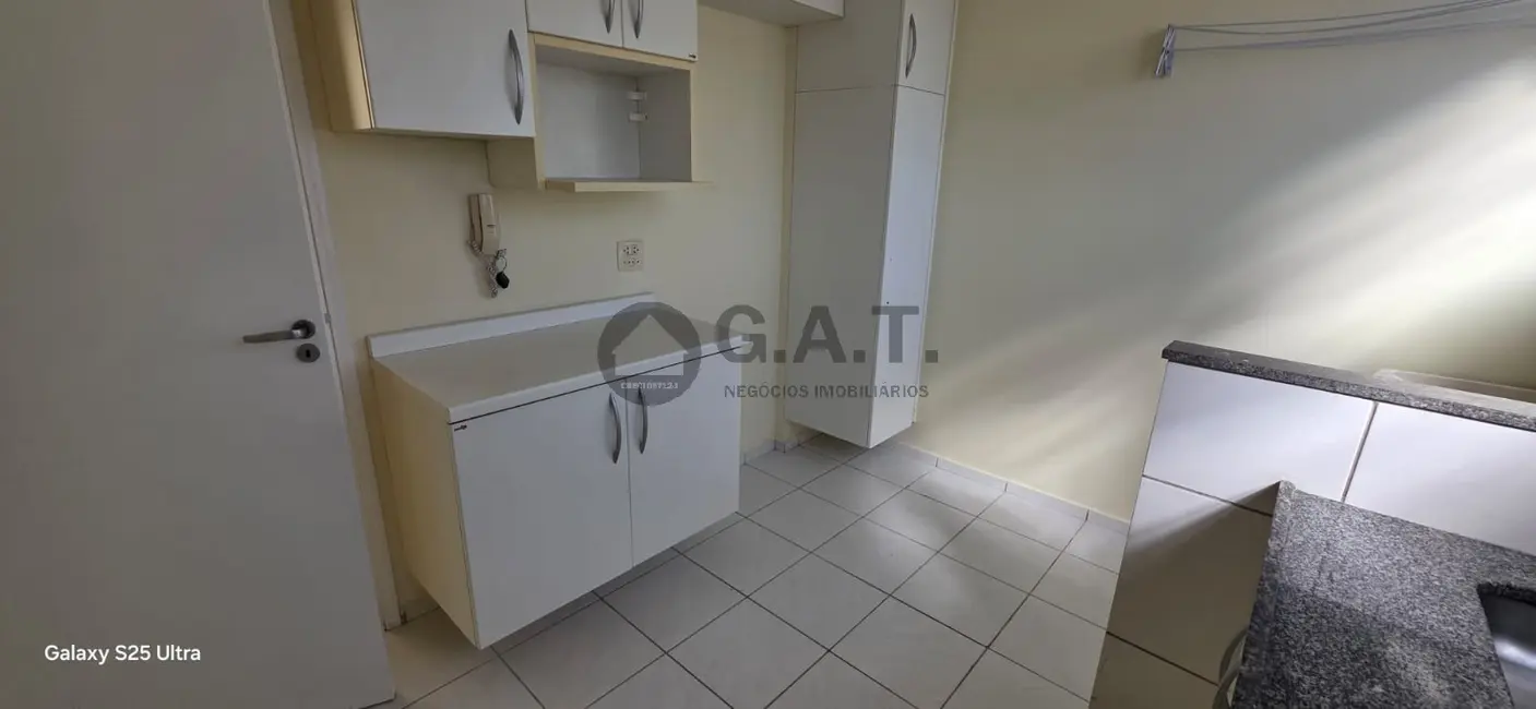 Apartamento com 3 quartos para alugar, 70m2 em Vila Augusta, Sorocaba - SP - imagem 3 Foto 3 de Apartamento com 3 quartos para alugar, 70m2 em Vila Augusta, Sorocaba - SP