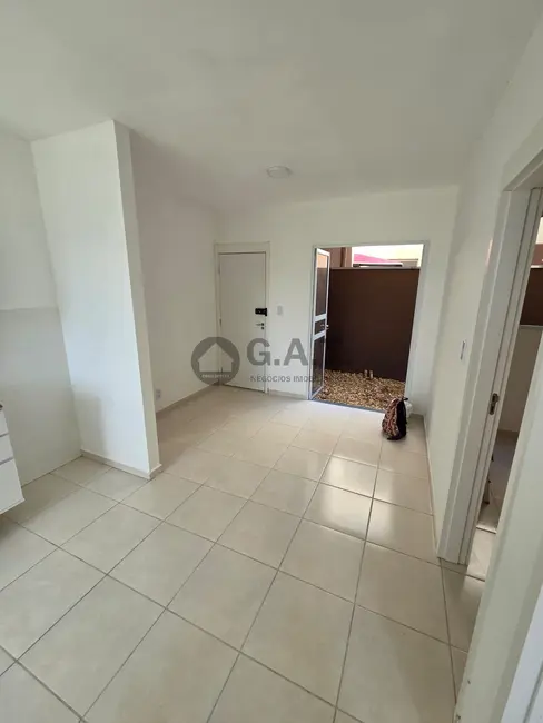 Foto 5 de Apartamento com 2 quartos à venda, 46m2 em Ipatinga, Sorocaba - SP