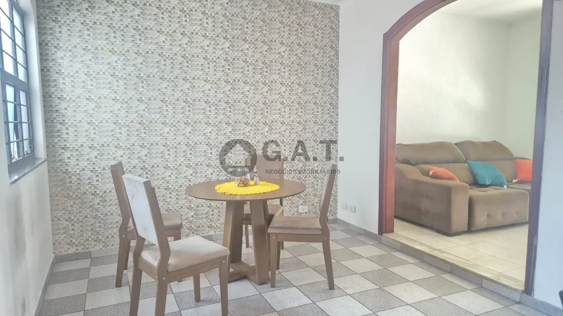 Casa com 3 quartos à venda, 300m2 em Cidade Jardim, Sorocaba - SP - imagem 5 Foto 5 de Casa com 3 quartos à venda, 300m2 em Cidade Jardim, Sorocaba - SP